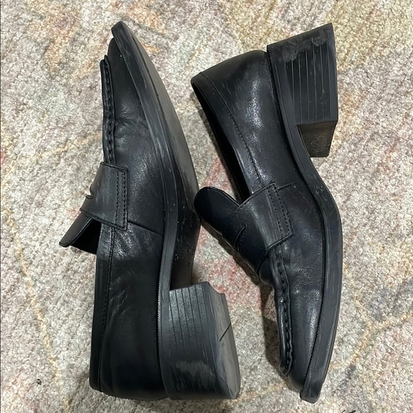 Vagabond Loafers - Picture 3 of 3